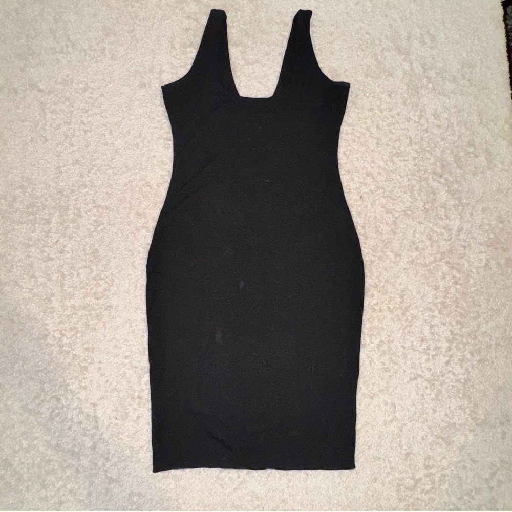 Oh Polly Elegant Black Sleeveless Dress Size 6
